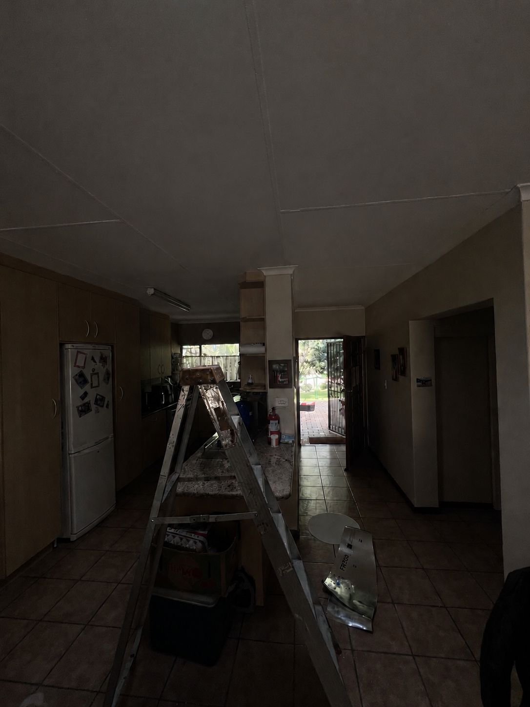 Pyramid Skylights in Gauteng, a Feature Piece That Floods a Room With Light